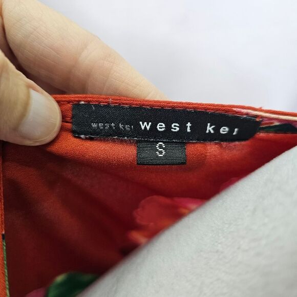 West Kei Orange Floral Surplice Blouse Size Small - Picture 6 of 9